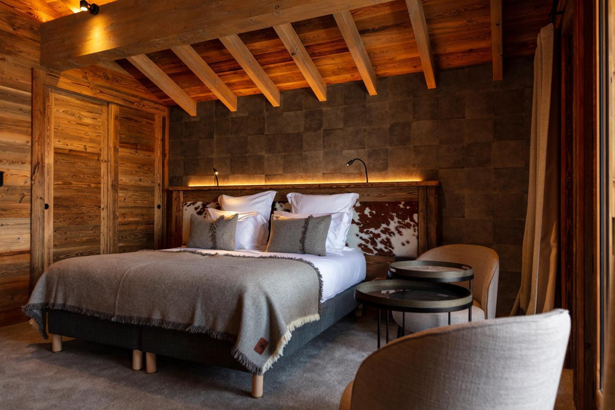 Deluxe King Room,1546256071:JPEG